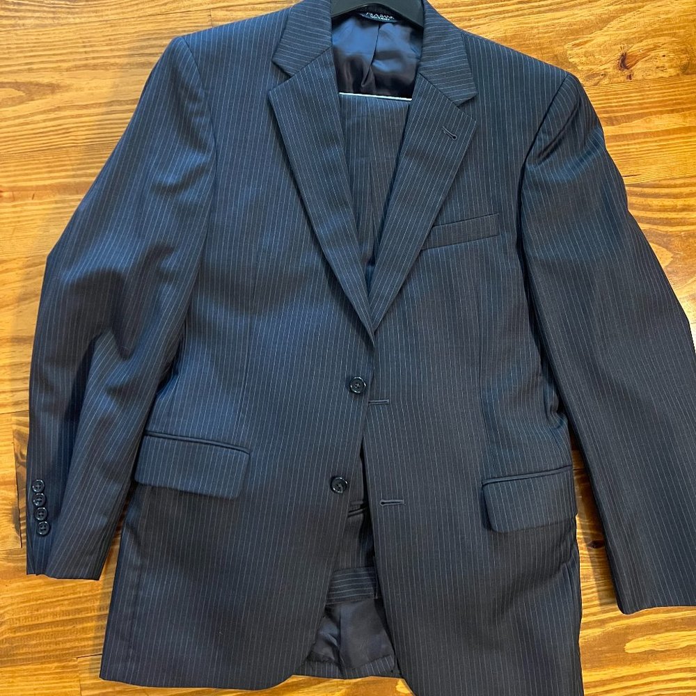 Jos. A Bank 38R Charcoal Pinstripe Suit